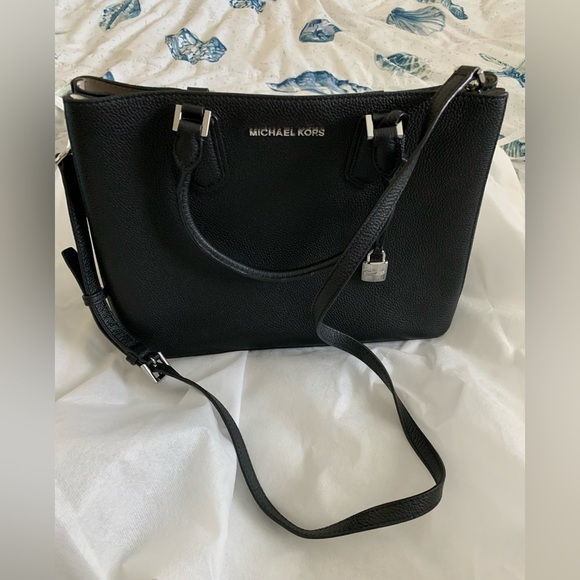 Michael Kors Handbags - Michael Kors Black Adele Large Satchel Bag